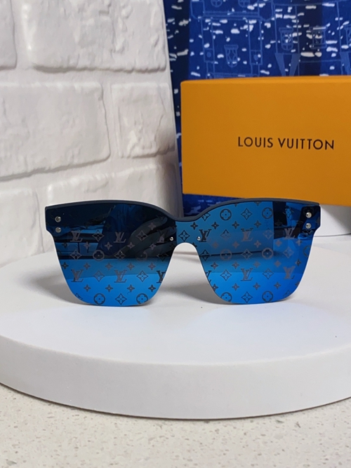 ルイヴィトンサングラス背面デザイン